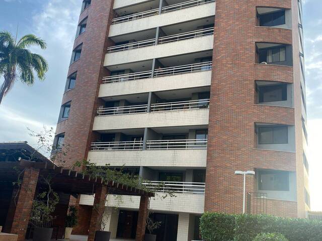#89 - Apartamento para Venda em Fortaleza - CE
