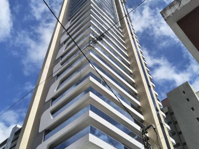 Apartamento para Locação em Fortaleza - 2